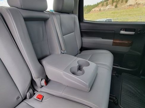 Used 2013 Toyota Tundra Limited w/ Memory Pkg AWD/4WD image 33