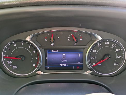 Used 2023 GMC Acadia SLE w/ Driver Convenience Package image 15