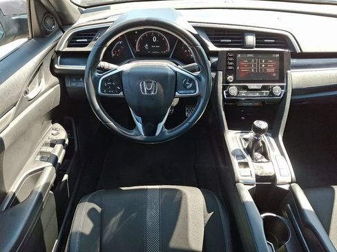 Used 2019 Honda Civic Sport image 11