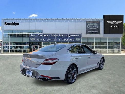 Used 2025 Genesis G70 3.3T Advanced image 4