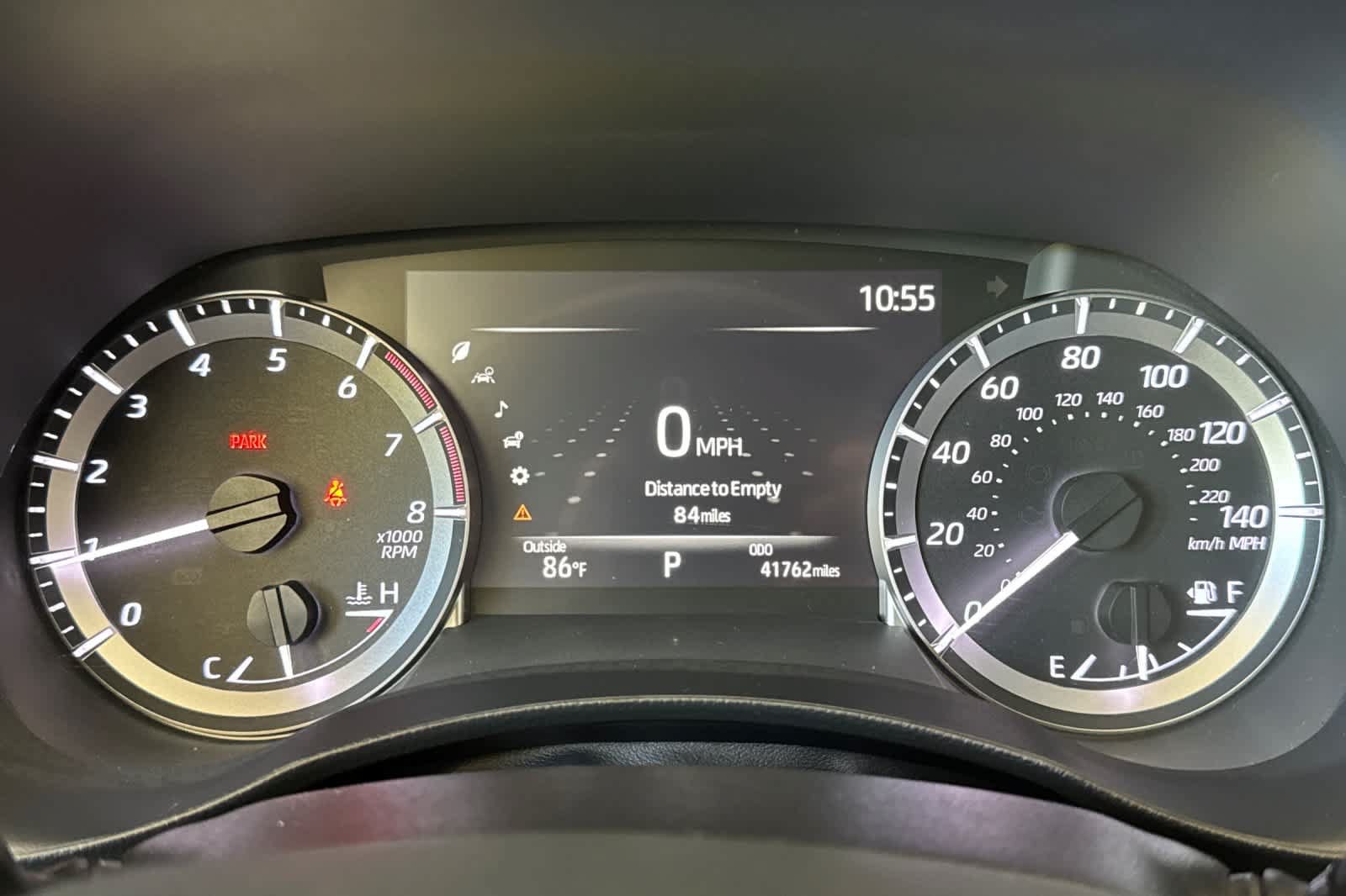 Used 2023 Toyota Highlander LE FWD image 29