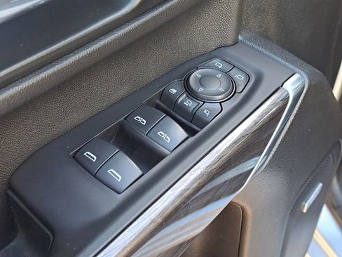 Used 2020 Chevrolet Silverado 2500 LTZ w/ Technology Package image 22