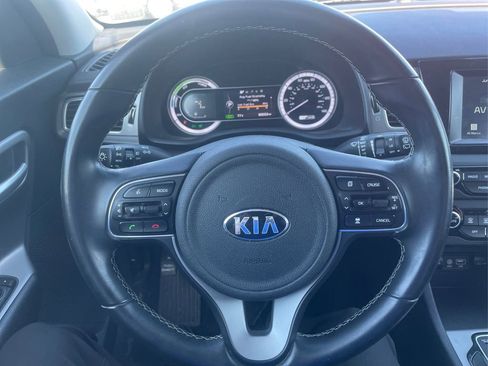Used 2019 Kia Niro LX FWD image 14