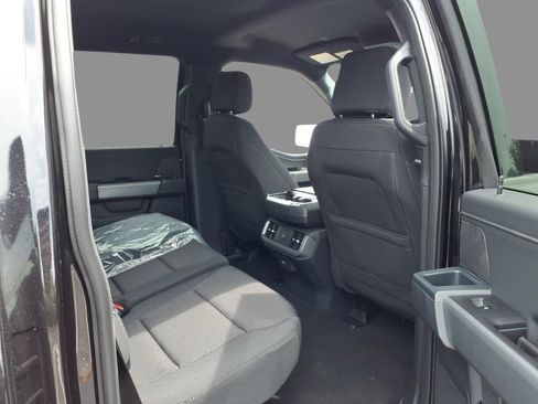 New 2026 Ford F150 XLT w/ XLT Black Appearance Package AWD/4WD image 10
