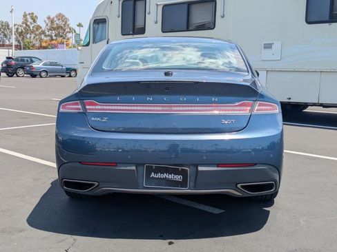 Used 2019 Lincoln MKZ Premiere FWD image 7