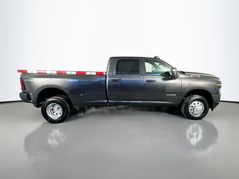 New 2026 RAM 3500 Big Horn AWD/4WD image 8