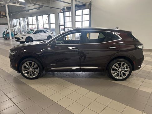 Used 2021 Buick Envision Avenir image 2