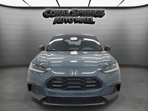Certified 2025 Honda HR-V Sport image 2