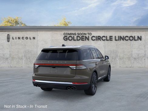 New 2026 Lincoln Aviator Reserve image 8