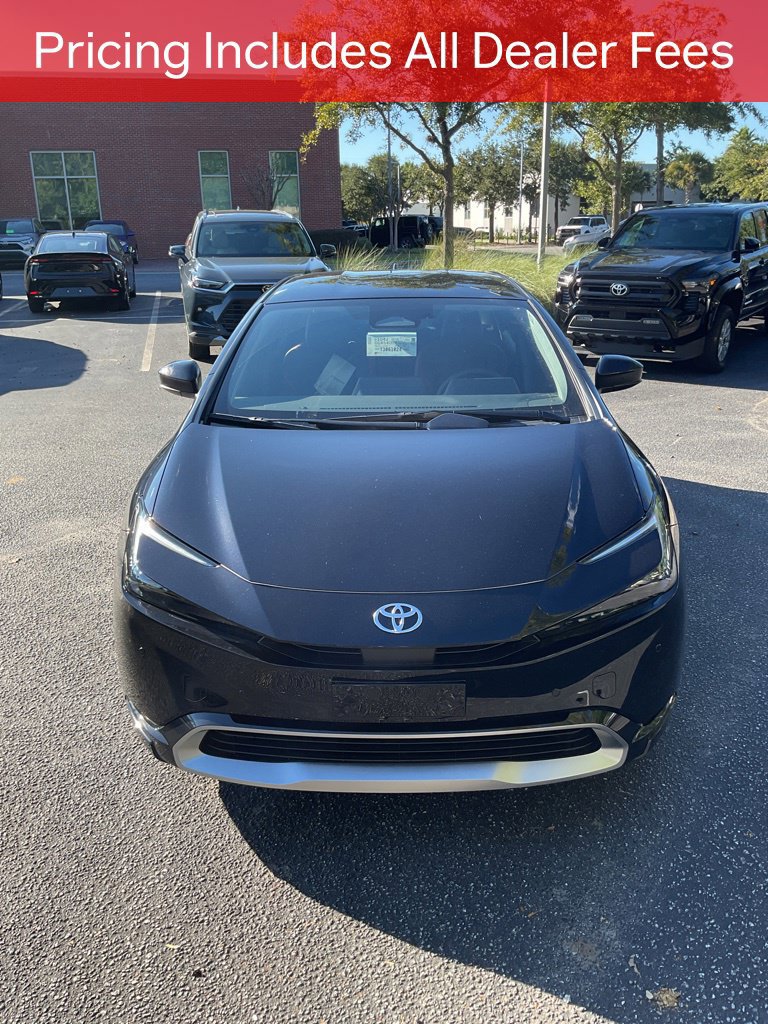 New 2026 Toyota Prius Plug-In Hybrid FWD image 2