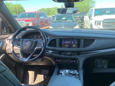 Used 2024 Buick Enclave Essence w/ Sport Touring Edition FWD image 2