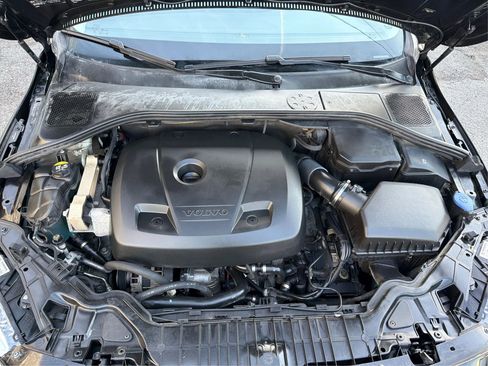Used 2018 Volvo S60 T5 Dynamic w/ Vision Package AWD/4WD image 14
