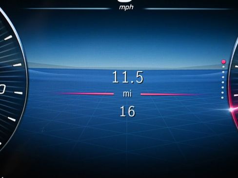 New 2026 Mercedes-Benz GLB 250 image 12