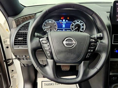 Used 2024 Nissan Armada Platinum w/ Captain's Chairs Package RWD image 12