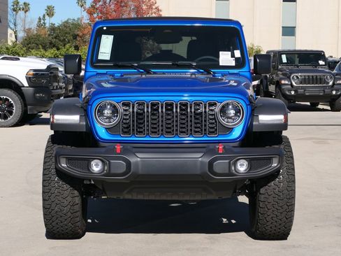 New 2026 Jeep Wrangler Unlimited Rubicon w/ Xtreme 35 Tire Package image 6