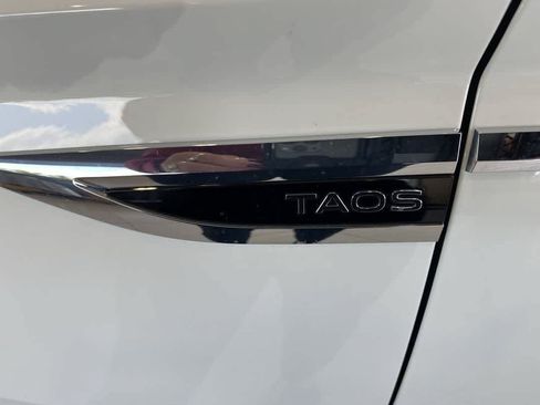Used 2022 Volkswagen Taos S AWD/4WD image 11
