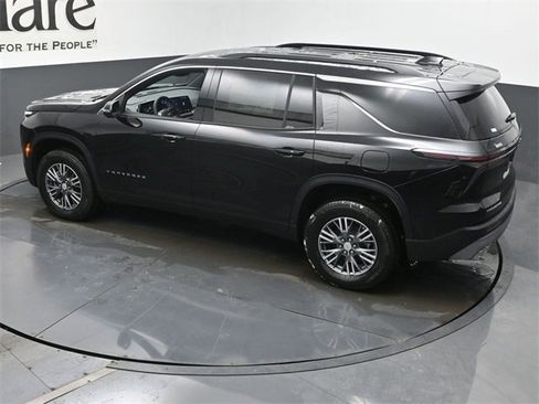 New 2026 Chevrolet Traverse LT w/ Driver Confidence Package image 21