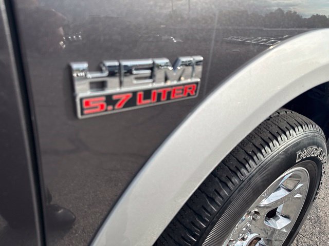 Used 2017 RAM 1500 Laramie w/ Convenience Group AWD/4WD image 29