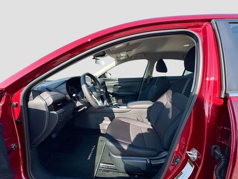 Used 2025 Nissan Sentra SV w/ All-Weather Package image 18