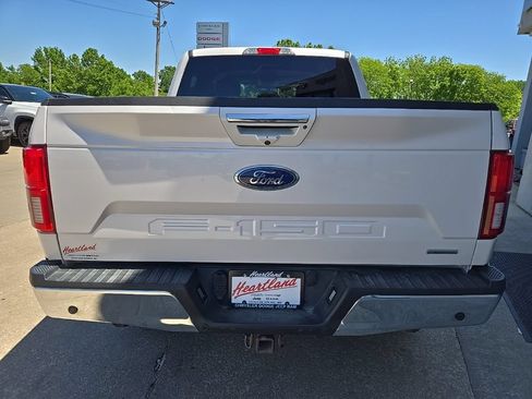 Used 2019 Ford F150 Lariat w/ Equipment Group 502A Luxury AWD/4WD image 10