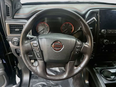 Used 2024 Nissan Titan PRO-4X w/ Pro-4x Convenience Package AWD/4WD image 11