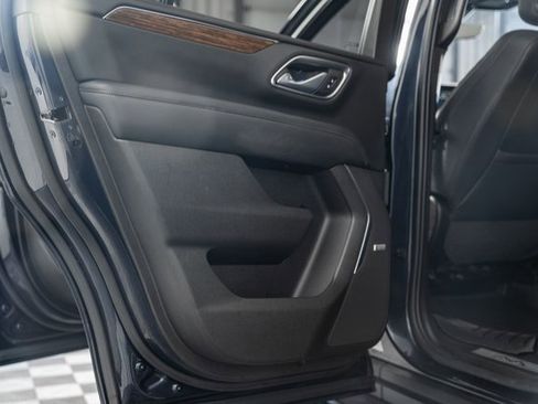 Used 2022 Chevrolet Tahoe High Country image 35