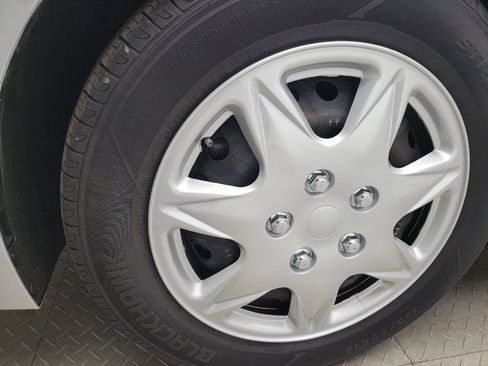 Used 2022 Hyundai Accent SE FWD image 31