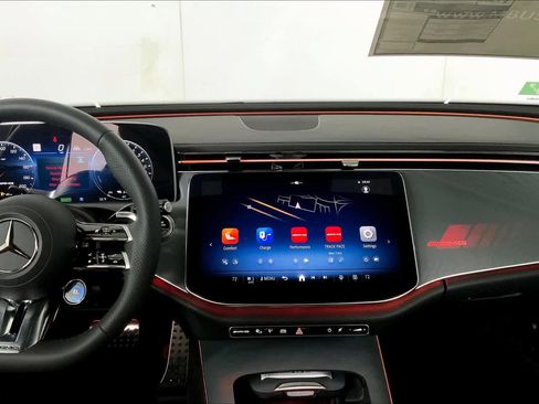 Used 2025 Mercedes-Benz E 53 AMG e 4MATIC Sedan image 9