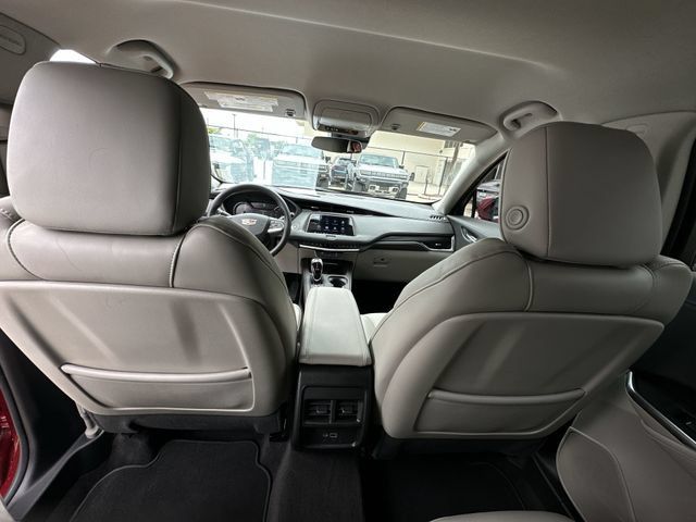 Certified 2023 Cadillac XT4 Premium Luxury FWD image 30