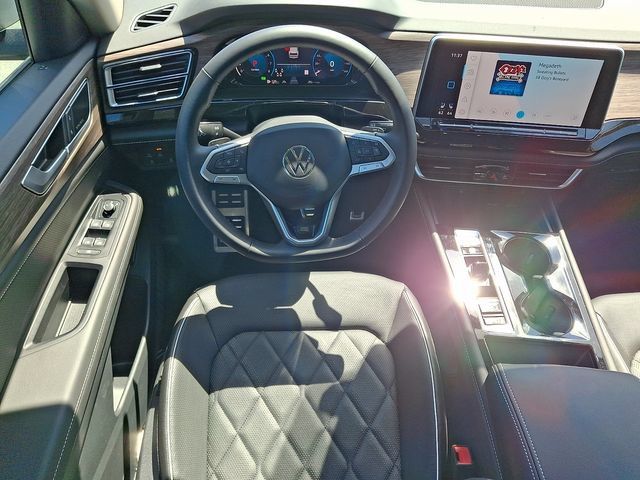 New 2025 Volkswagen Atlas SEL Premium R-Line AWD/4WD image 7