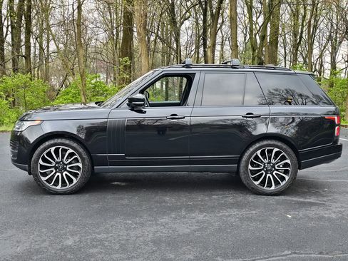 Used 2020 Land Rover Range Rover image 3