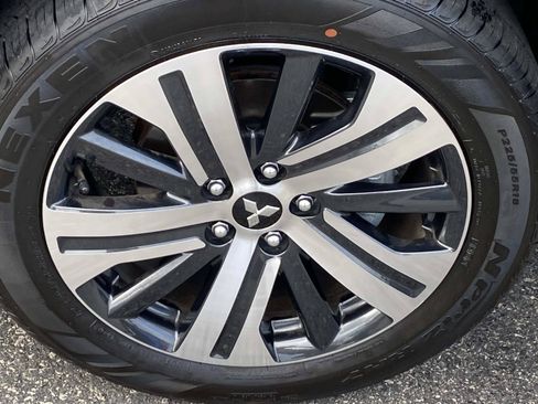 Used 2026 Mitsubishi Outlander Sport AWD image 24