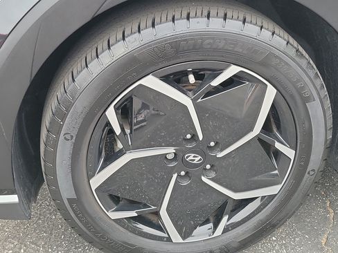 Certified 2024 Hyundai Ioniq 5 SEL RWD image 7