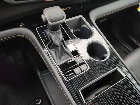 New 2026 Toyota Sienna XLE Woodland Edition image 18