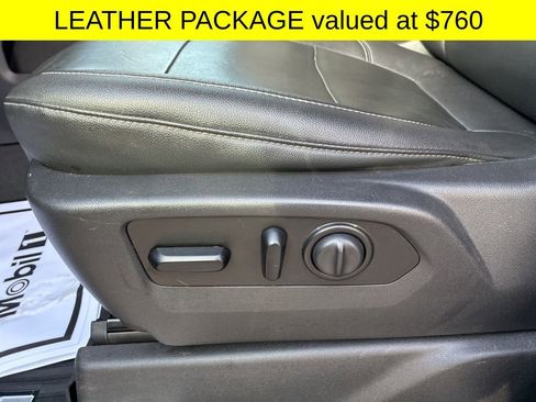 Used 2021 Chevrolet Silverado 1500 LT Trail Boss w/ Convenience Package II image 5