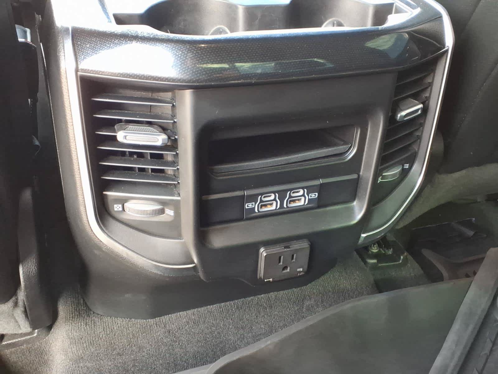 Used 2021 RAM 1500 Laramie w/ Sport Appearance Package AWD/4WD image 25