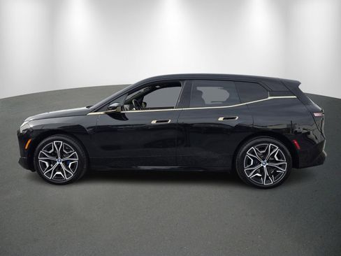 Used 2024 BMW iX xDrive50 w/ Premium Package image 4