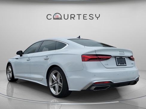 Used 2022 Audi A5 2.0T Prestige image 5