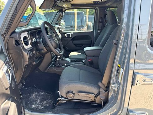 New 2026 Jeep Wrangler Unlimited Sport AWD/4WD image 16