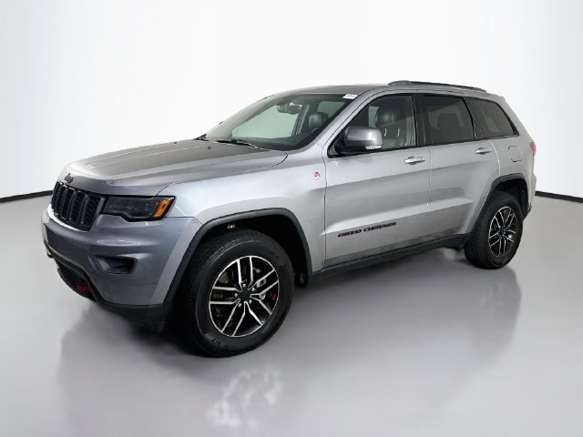 Used 2021 Jeep Grand Cherokee Trailhawk w/ Premium Lighting Group AWD/4WD image 4
