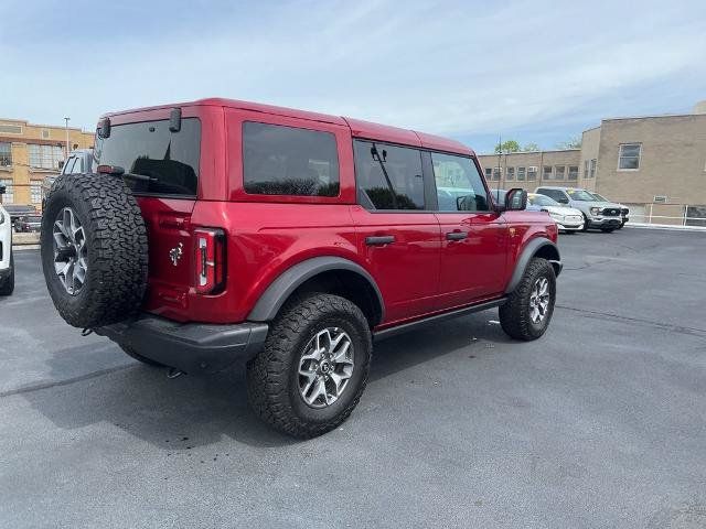 Certified 2025 Ford Bronco Badlands AWD/4WD image 3