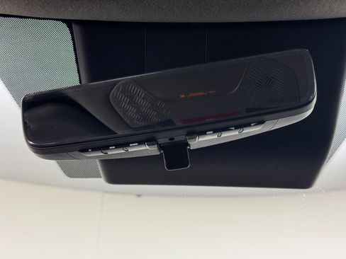 Used 2024 Kia EV9 Land image 37