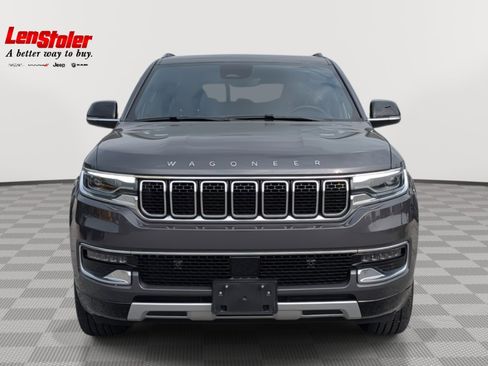 Used 2024 Jeep Wagoneer Series II w/ Flexible Seating Group image 8