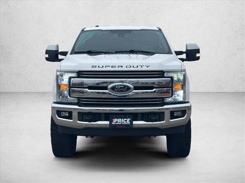 Used 2018 Ford F250 Lariat w/ Lariat Ultimate Package image 2