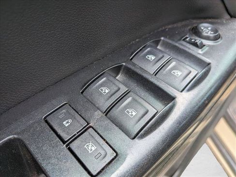 Used 2022 GMC Canyon Elevation w/ Driver Alert Package RWD image 11