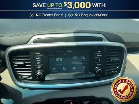 Used 2019 Kia Sorento FWD image 26