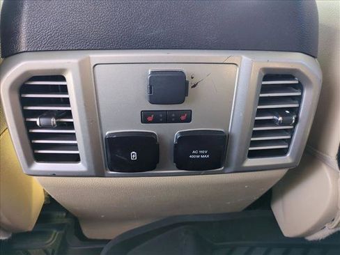 Used 2017 Ford F250 Lariat w/ Chrome Package image 18