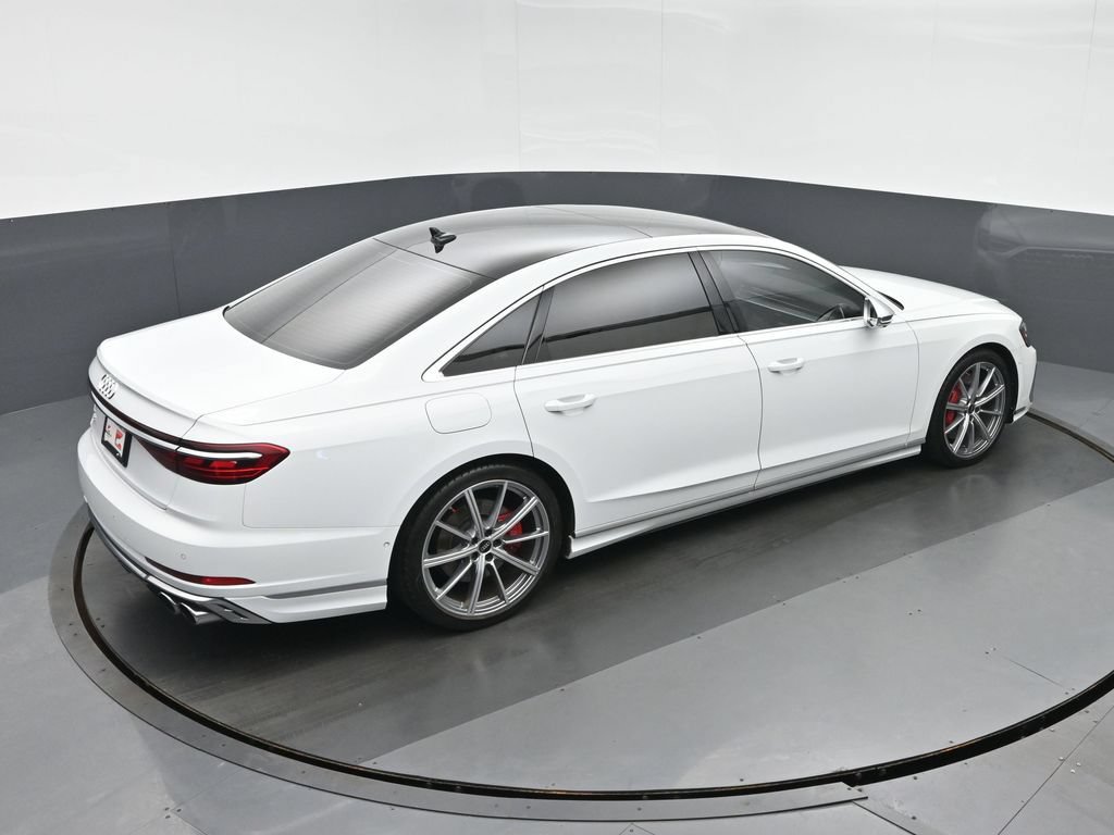 Used 2023 Audi S8 w/ S8 Executive Package AWD/4WD image 37