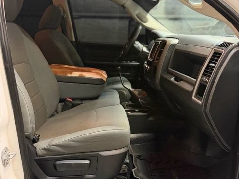 Used 2014 RAM 3500 Tradesman w/ Chrome Appearance Group AWD/4WD image 13