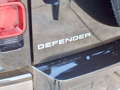 Used 2021 Land Rover Defender 90 S image 17